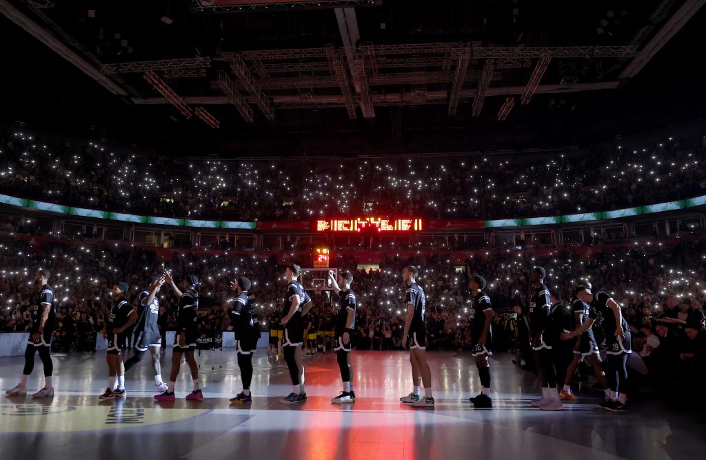 Read more about the article “NAJBOLJI GOLMAN I TENISKA ZVEZDA UZ PARTIZAN: Željko Obradović ih srdačno dočekao ispred svlačionice! (FOTO)”