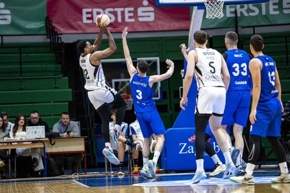 Read more about the article CIBONA – PARTIZAN Crno-beli prave katastrofu Zagrepčanima, u njihovoj dvorani