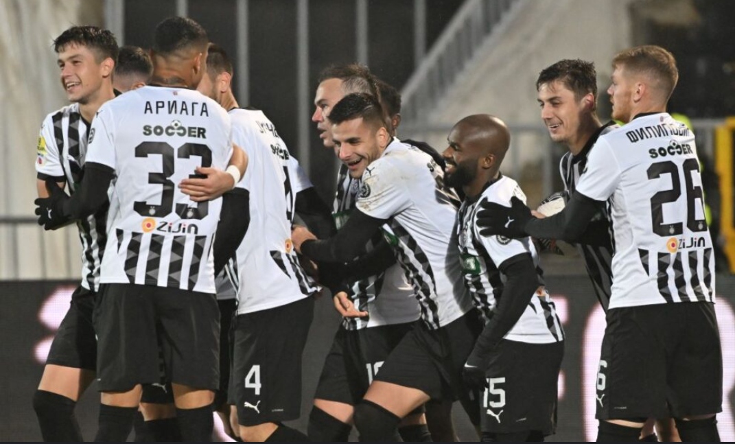 Read more about the article PARTIZAN U VELIKOM PROBLEMU: Tri igrača POVREĐENA na pripremnoj utakmici!