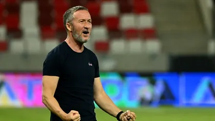 https___www.prosport.ro_wp-content_uploads_2025_05_Meme-Stoica-i-a-trantit-usa-in-nas-lui-Cafu-brazilianul-legendar-pe-care-Hagi-l-a-primit-cu-bratele-deschise.-„La-FCSB-nu-facem-circ-1400x847