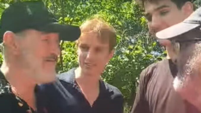 Yjc1ZWI4NGM1MGYwMGQ5MmYwNDViYzgzN2ViYjdm.thumb